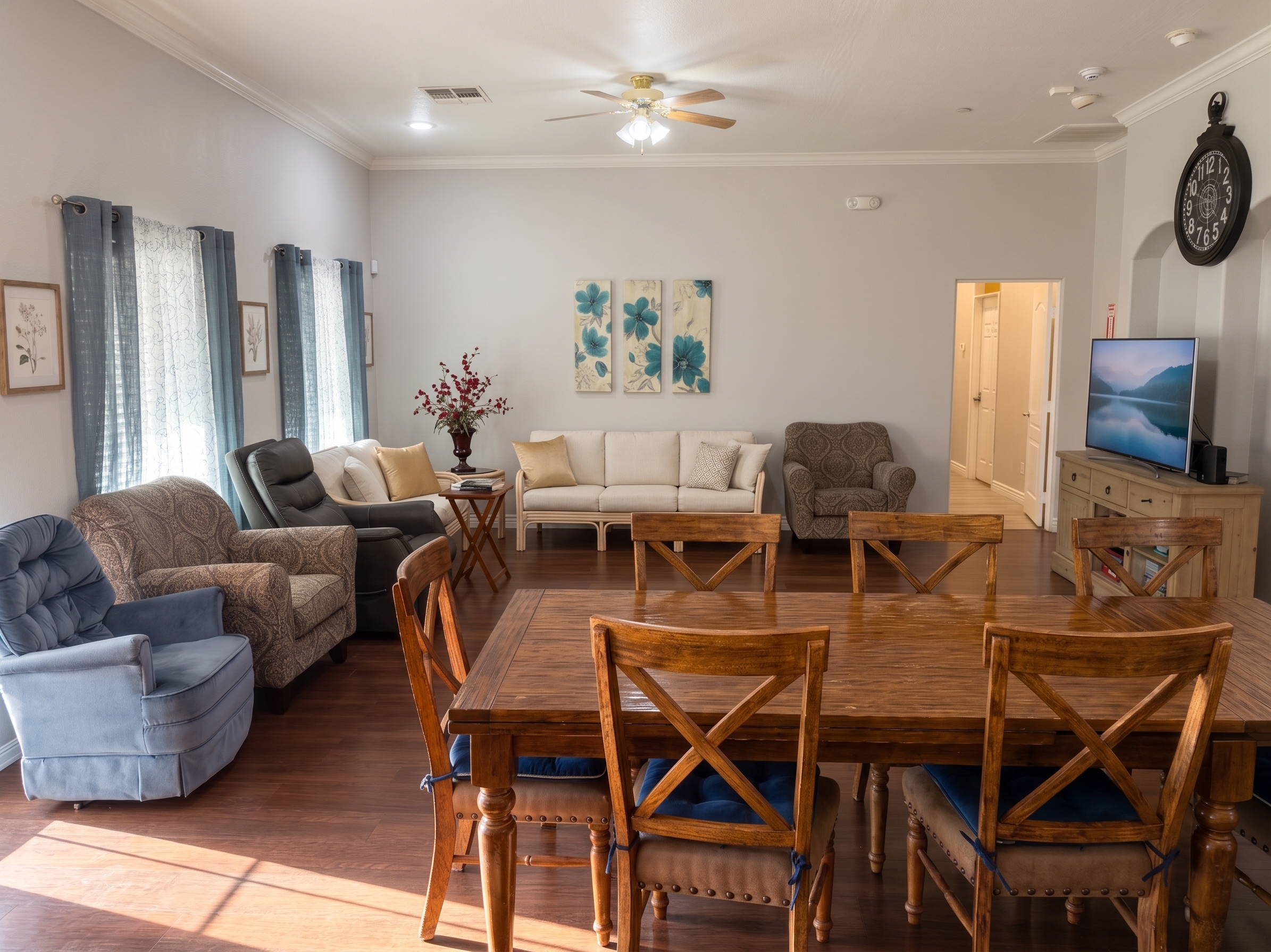 Everyday life at Senior Comfort Assisted Living